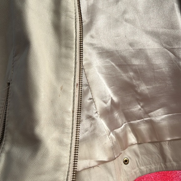 Off white leather jacket - Picture 8 of 9
